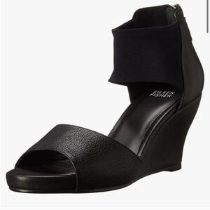 Eileen Fisher Black‎ Leather Wedges 8.5
